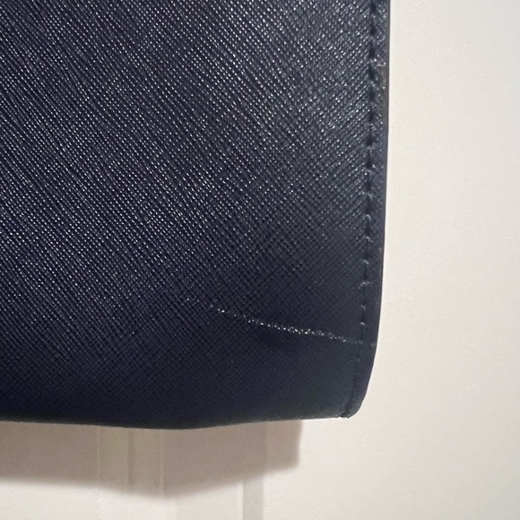 Michael Kors Clutch - Picture 4 of 5